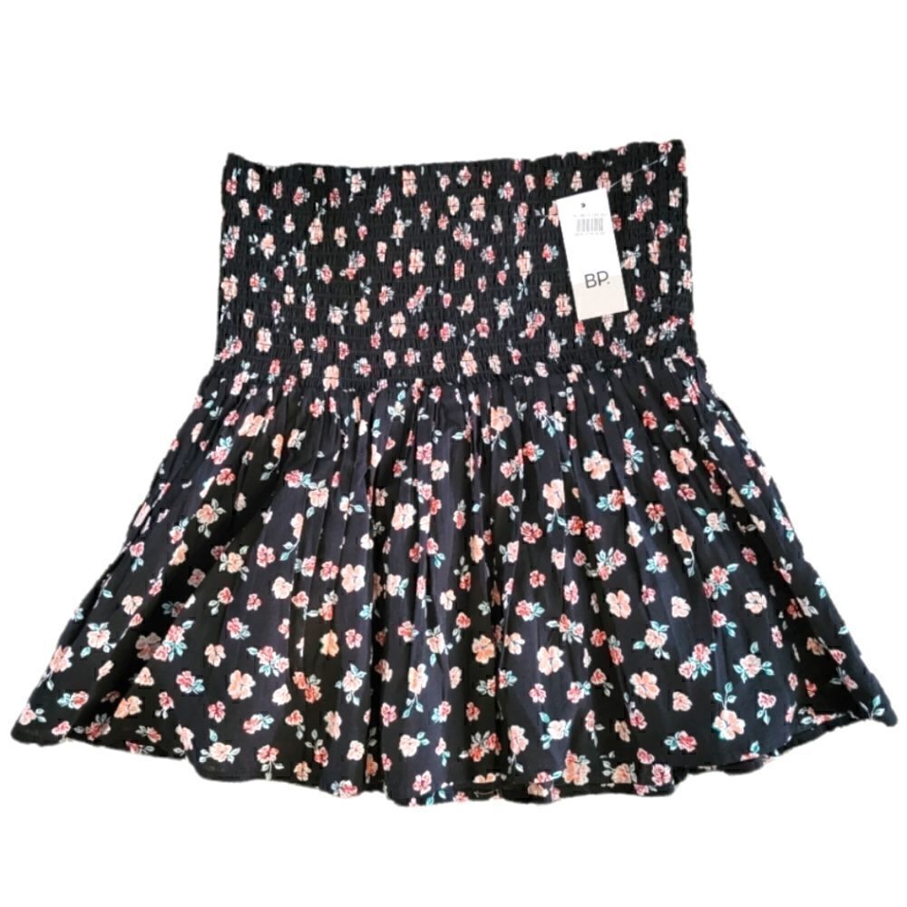 NWT NORDSTROM BP SMOCKED PLEATED MINI SKIRT IN "BLACK VIOLA DITSY " SZ. S